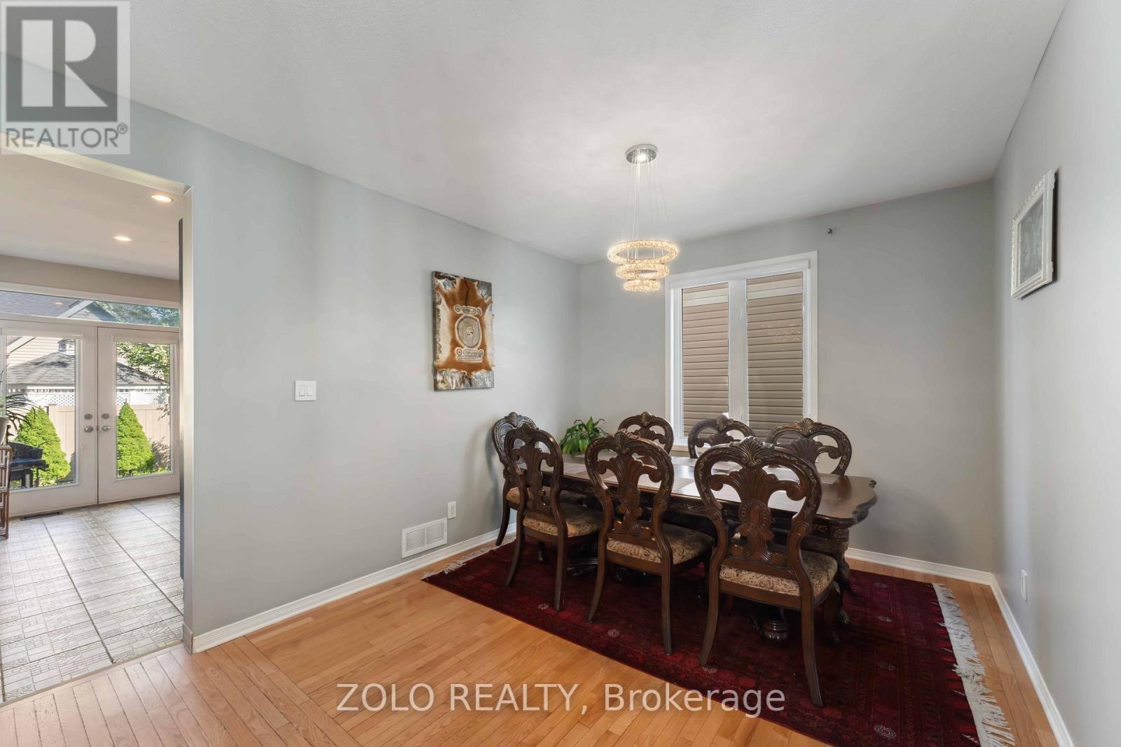 2421 Glandriel Crescent, Ottawa, Ontario  K4A 4T2 - Photo 12 - X12338512