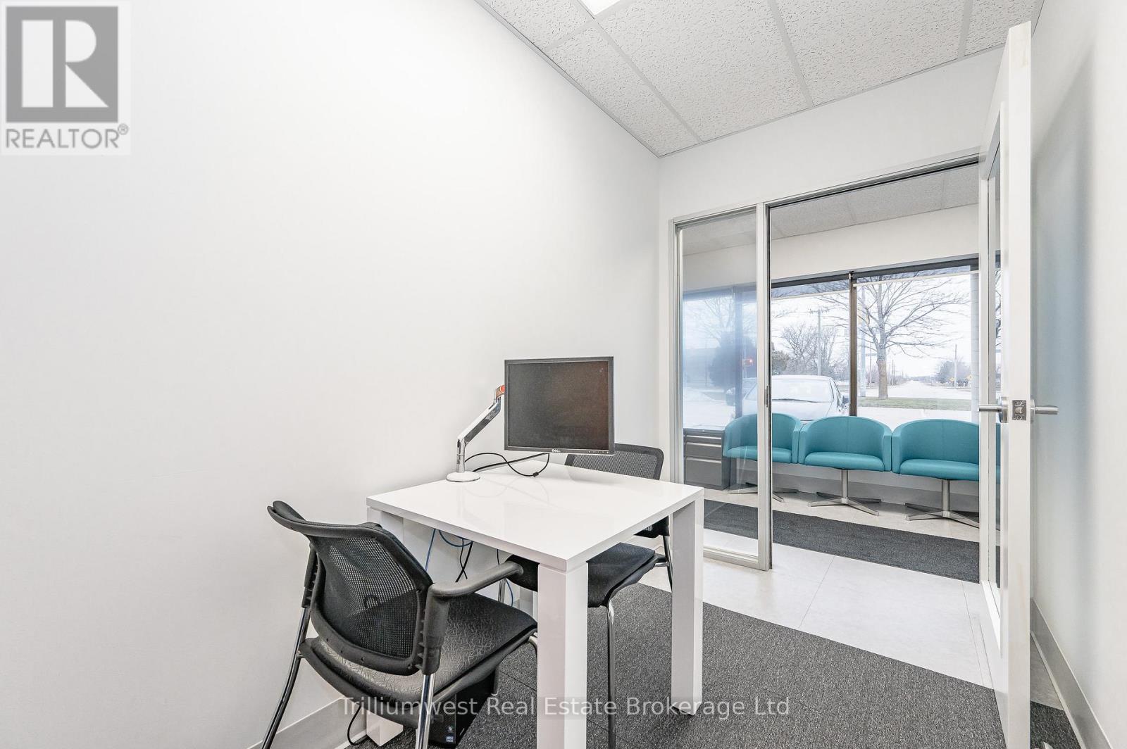 103 - 450 Speedvale Ave W Avenue, Guelph, Ontario  N1H 7Y6 - Photo 22 - X12338518