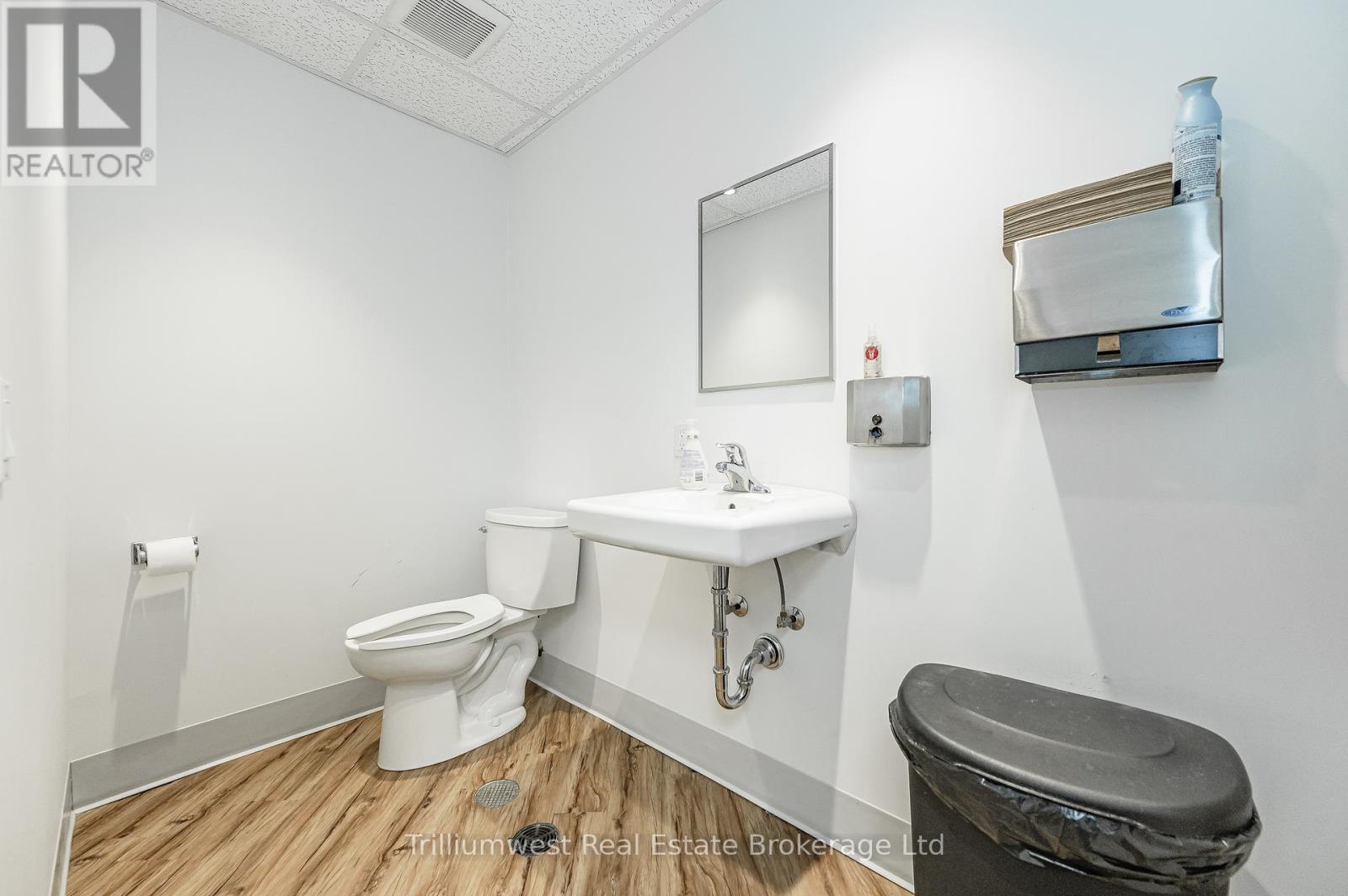 103 - 450 Speedvale Ave W Avenue, Guelph, Ontario  N1H 7Y6 - Photo 29 - X12338518