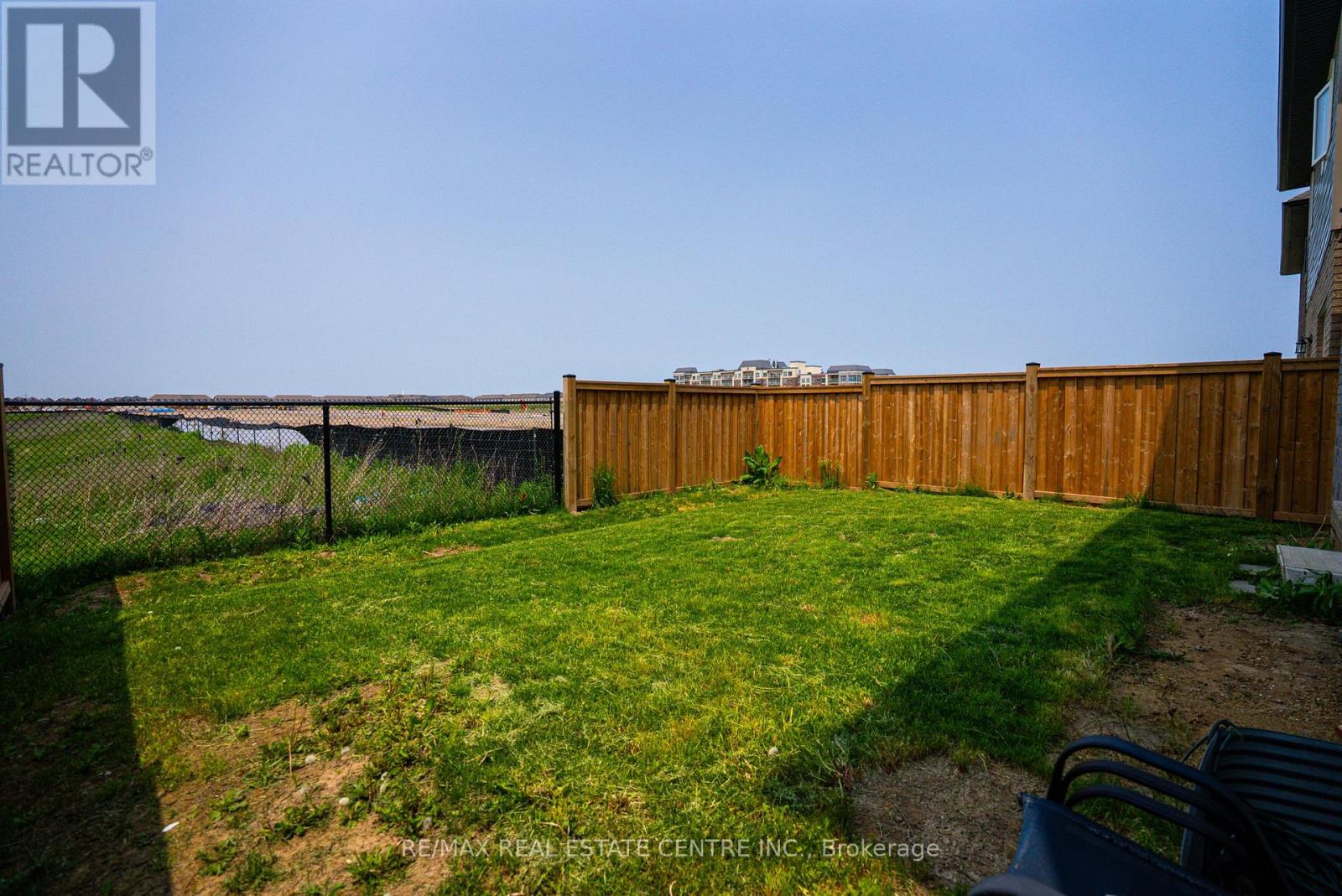 56 Rockledge Drive, Hamilton, Ontario  L0R 1P0 - Photo 31 - X12338526