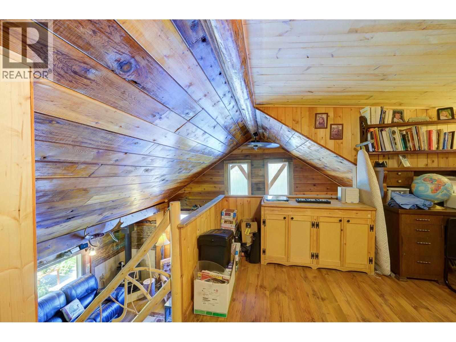 5289 EAST BARRIERE LAKE FS Road Kamloops Photo 18