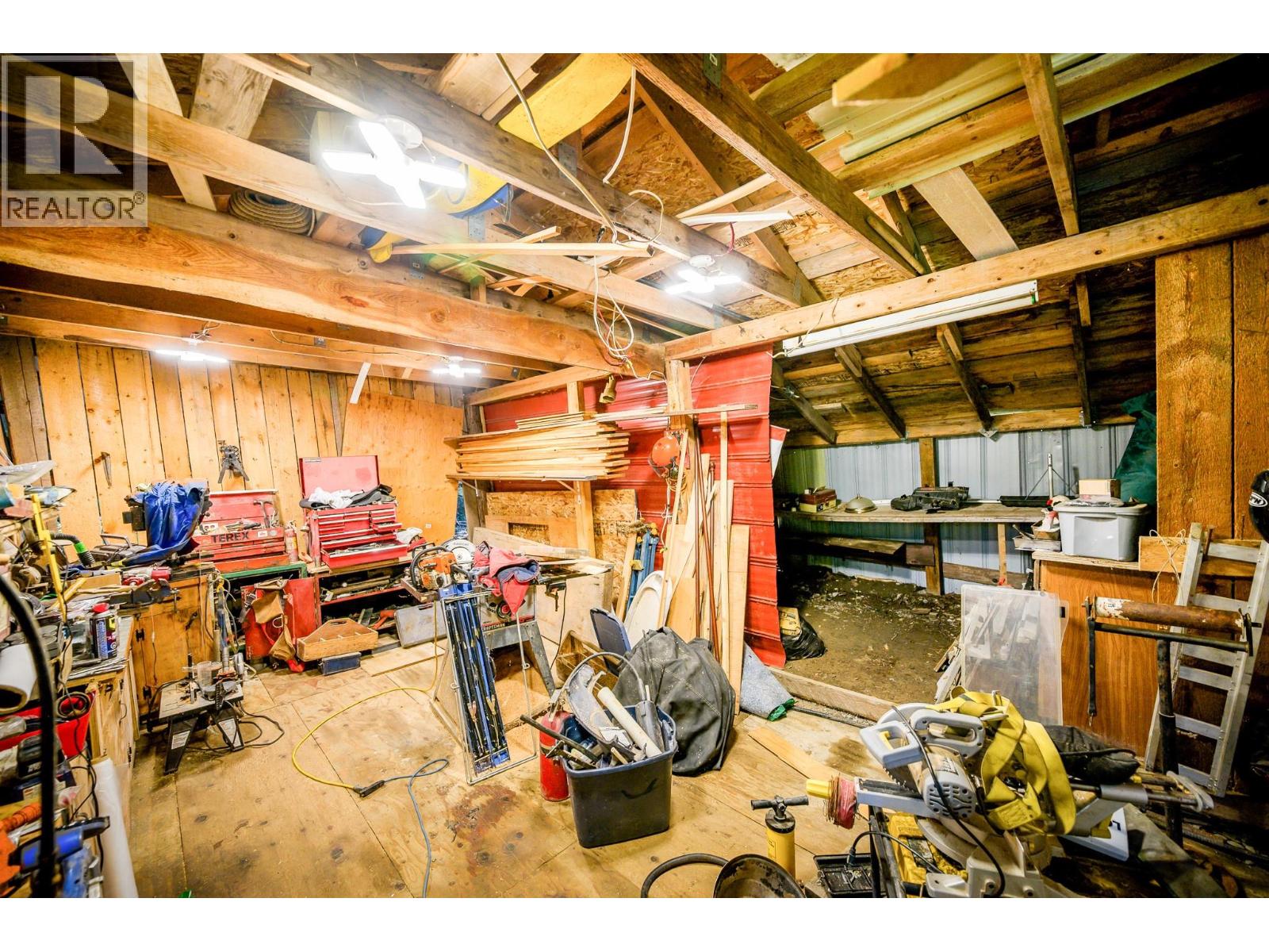 5289 EAST BARRIERE LAKE FS Road Kamloops Photo 38