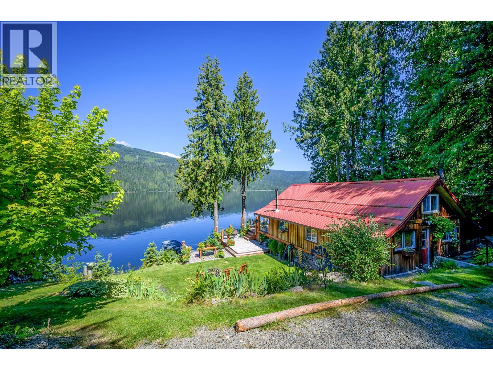 5289 EAST BARRIERE LAKE FS Road Kamloops Photo 33
