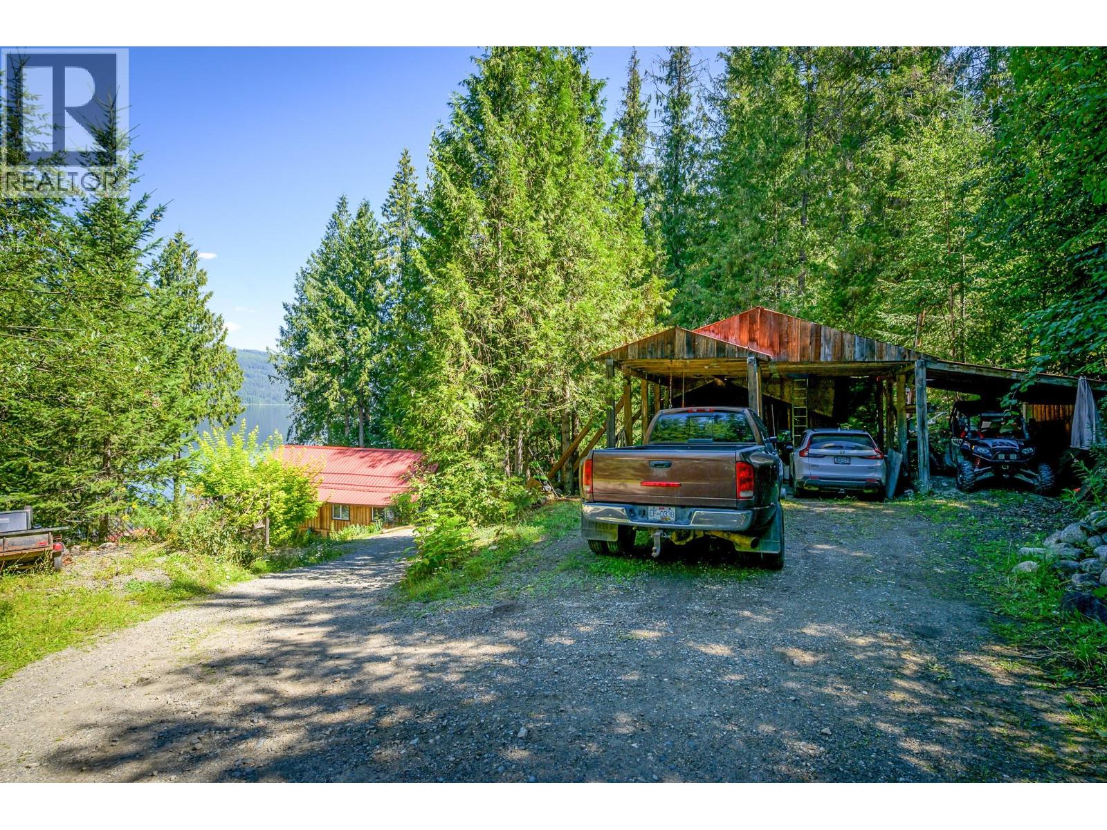 5289 EAST BARRIERE LAKE FS Road Kamloops Photo 39