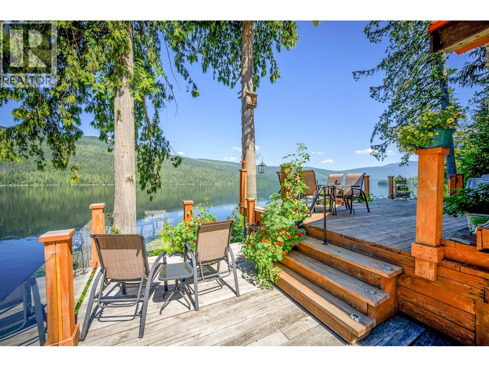5289 EAST BARRIERE LAKE FS Road Kamloops Photo 28