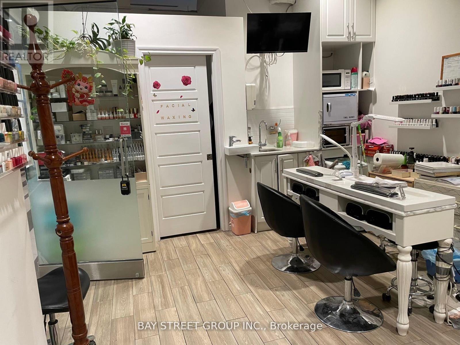 157 - 4750 YONGE STREET, Toronto, Ontario