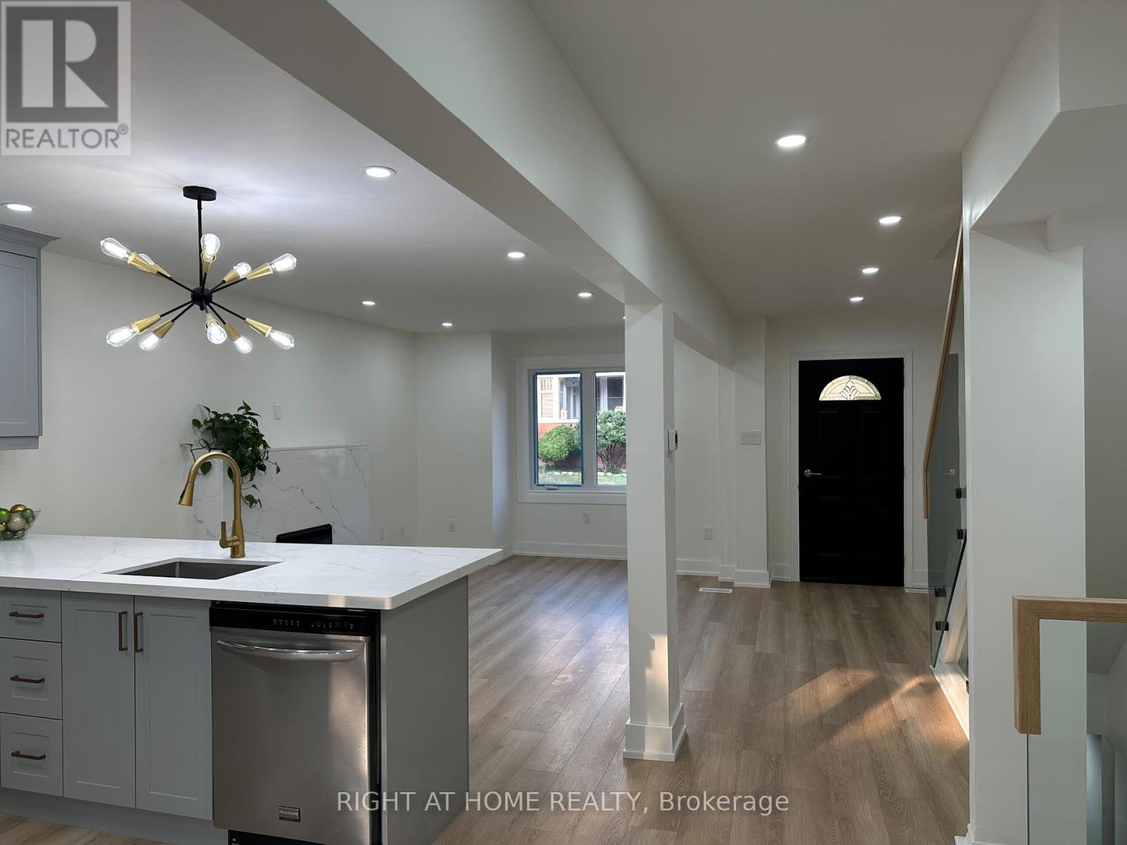 210 Dearborn Avenue, Oshawa (O'neill), Ontario  L1G 4Z4 - Photo 24 - E12338561