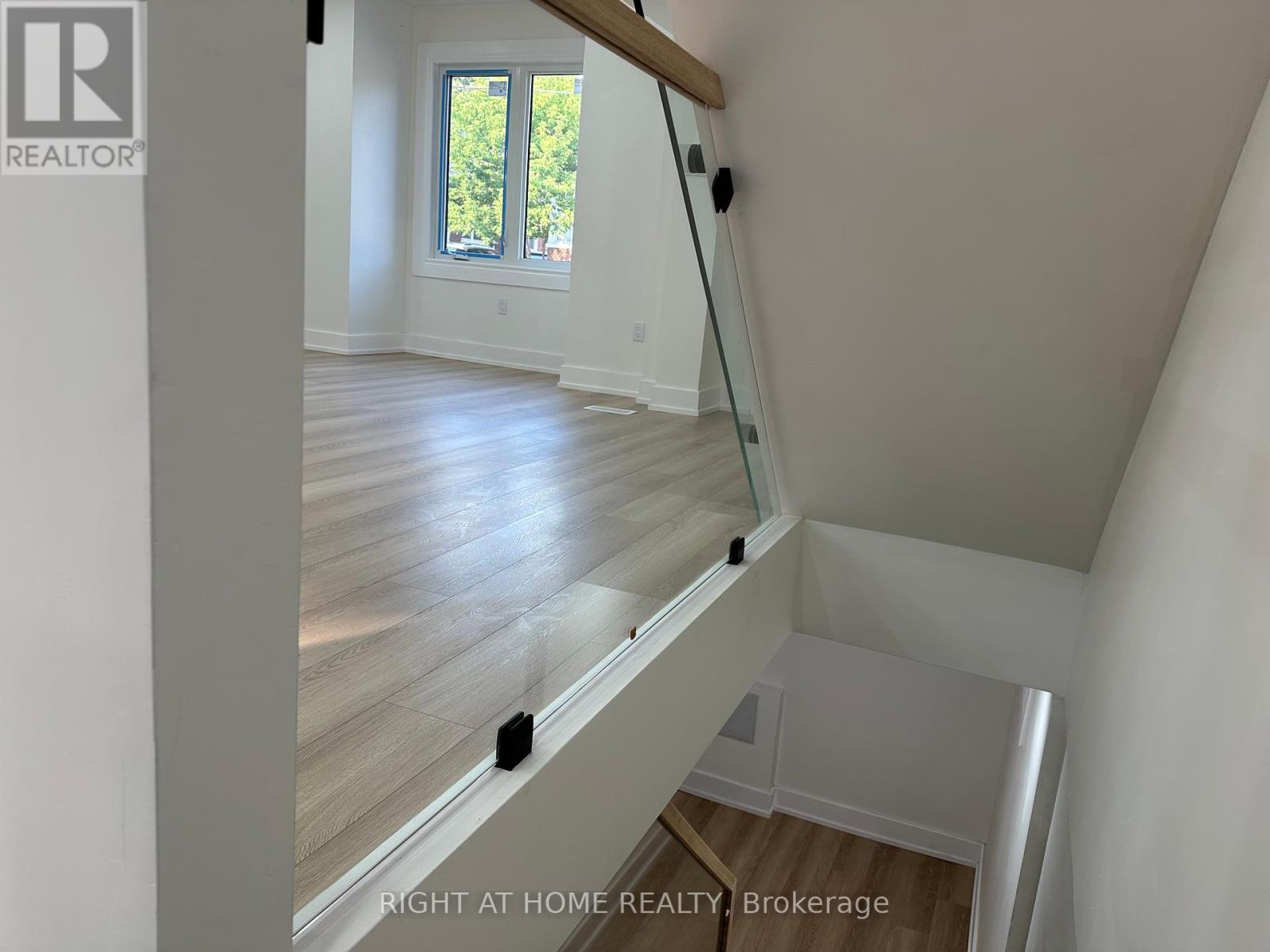 210 Dearborn Avenue, Oshawa (O'neill), Ontario  L1G 4Z4 - Photo 45 - E12338561