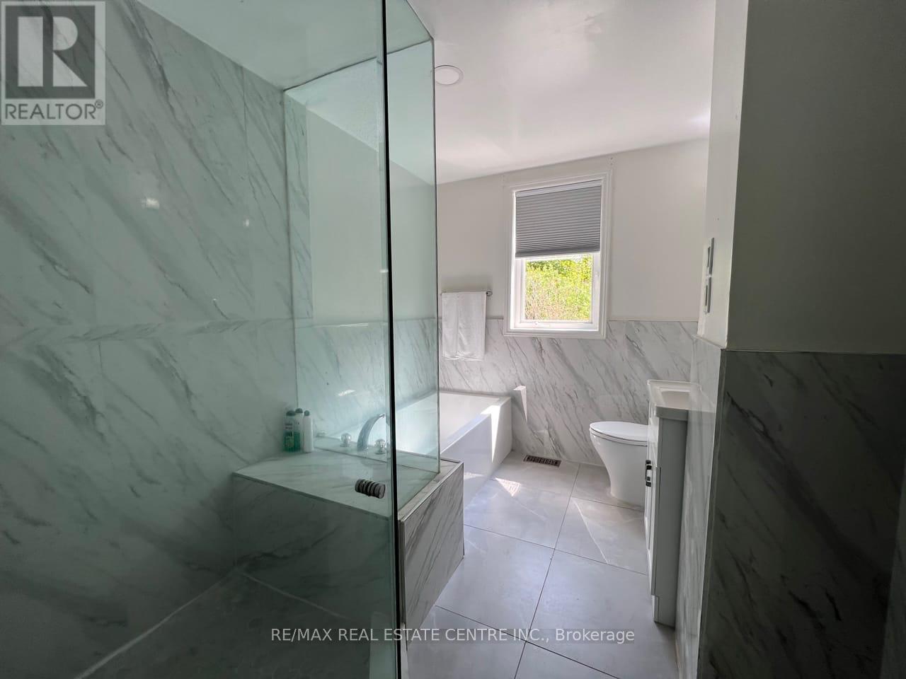 37 1/2 Cumberland Street, St. Catharines, Ontario  L2M 1E4 - Photo 11 - X12338568