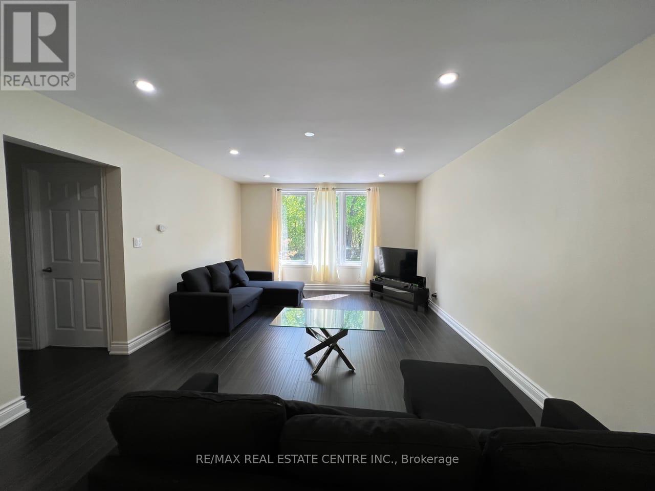 37 1/2 Cumberland Street, St. Catharines, Ontario  L2M 1E4 - Photo 17 - X12338568