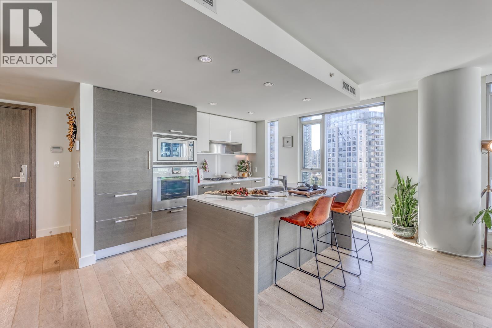 1704 1499 W Pender Street, Vancouver, British Columbia  V6G 0A7 - Photo 5 - R3035721