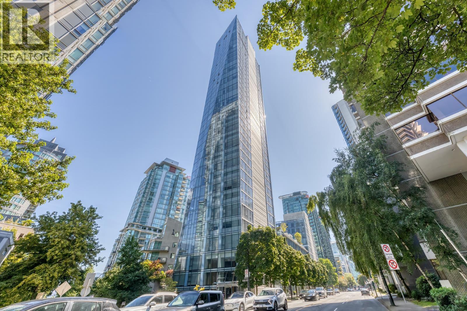 1704 1499 W Pender Street, Vancouver, British Columbia  V6G 0A7 - Photo 1 - R3035721