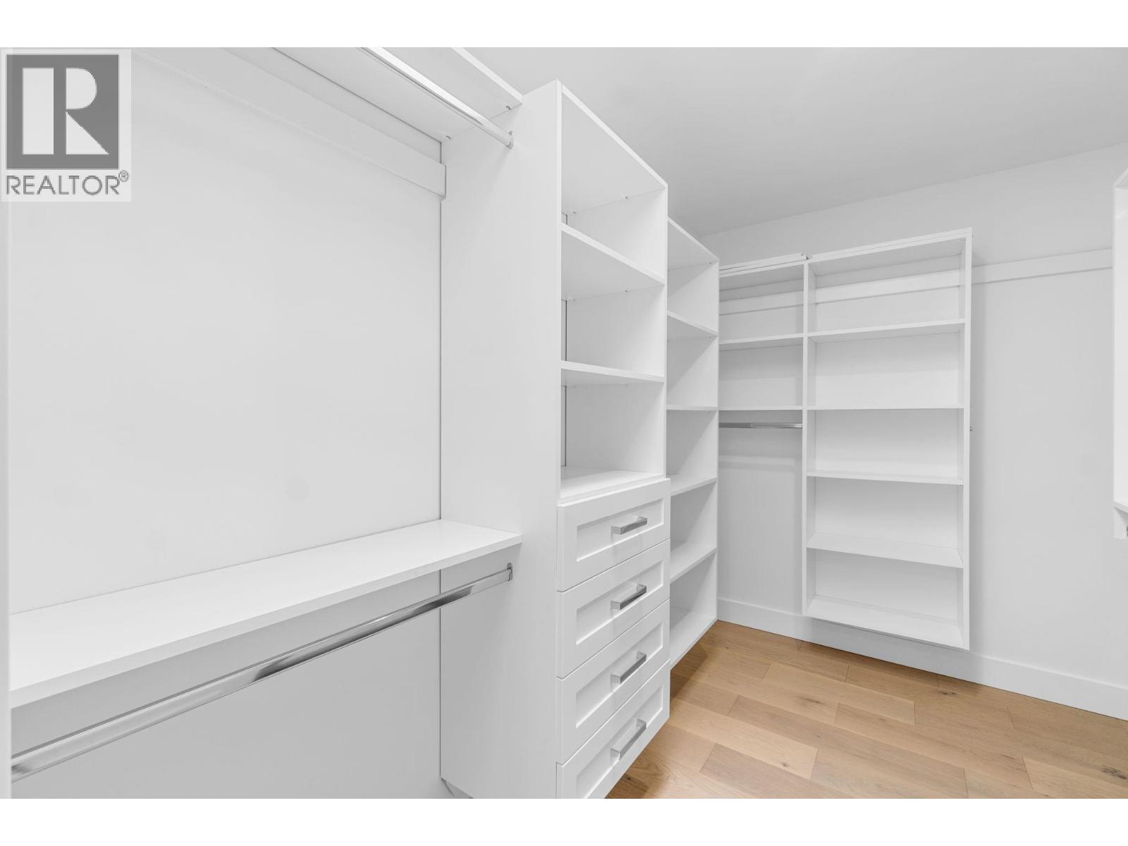 1-3 6765 Kitchener Street, Burnaby, British Columbia  V5B 2J8 - Photo 16 - R3033020