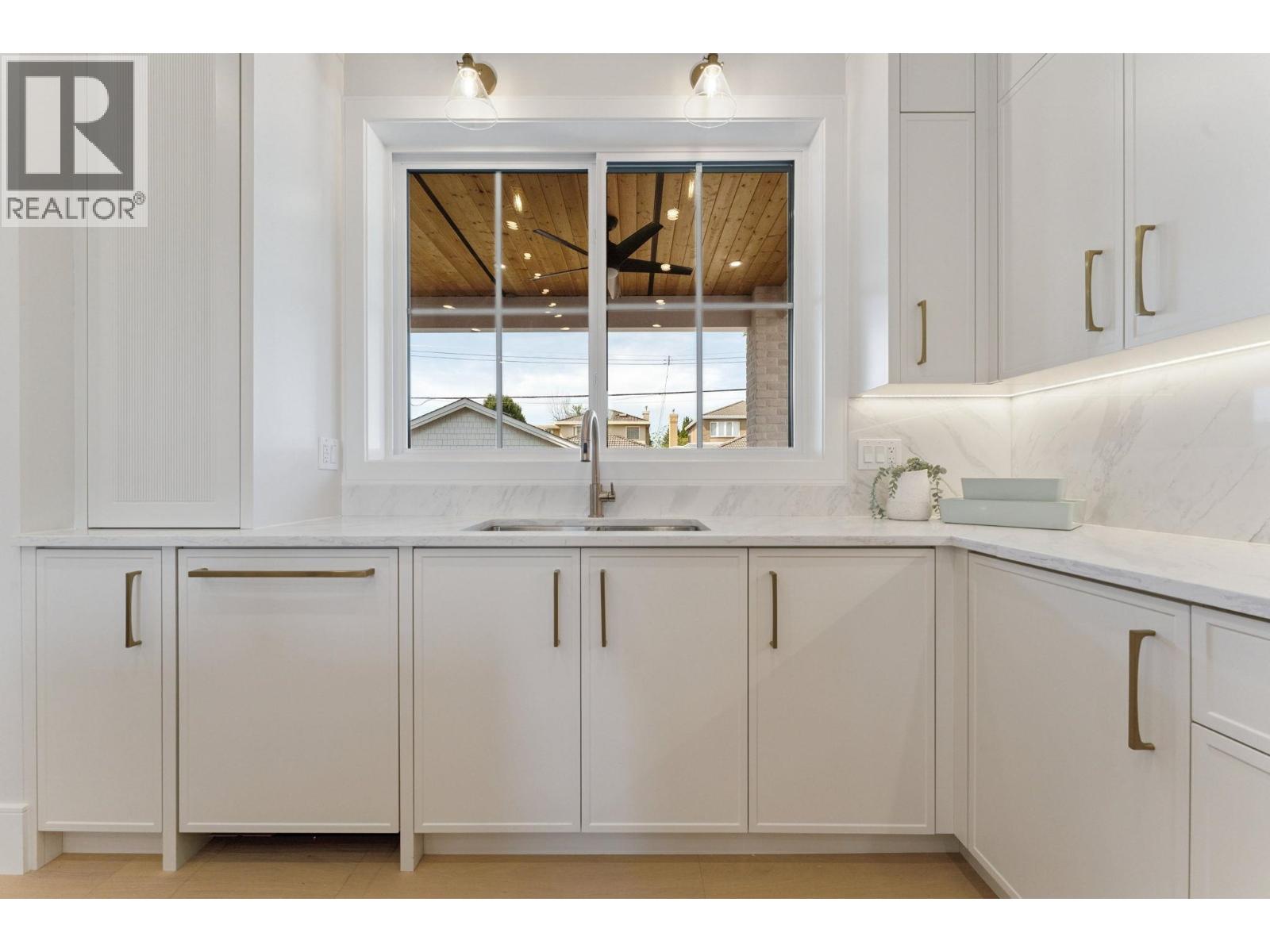 3 6649 Heather Street, Vancouver, British Columbia  V6P 3P3 - Photo 18 - R3035100