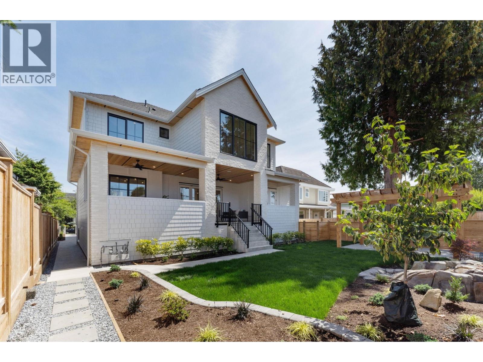 3 6649 HEATHER STREET, Vancouver, British Columbia