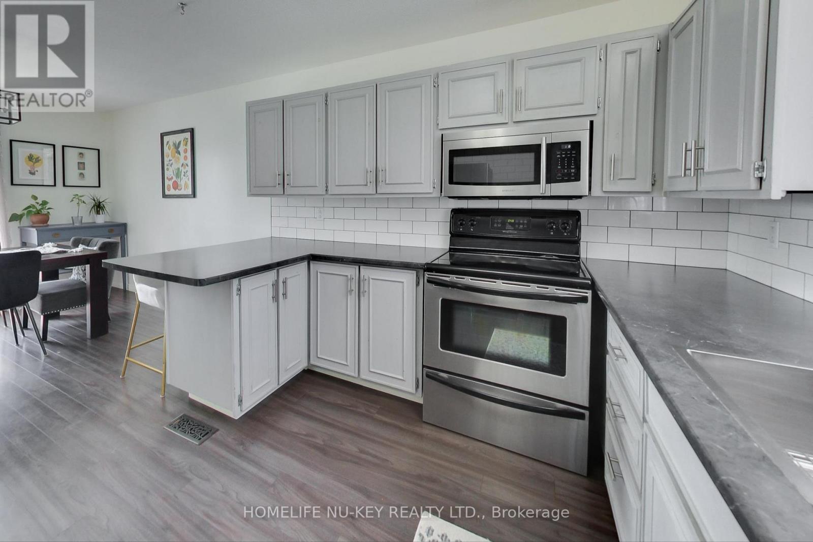 3337 Beckett Place, Severn, Ontario  L3V 0V9 - Photo 21 - S12338572