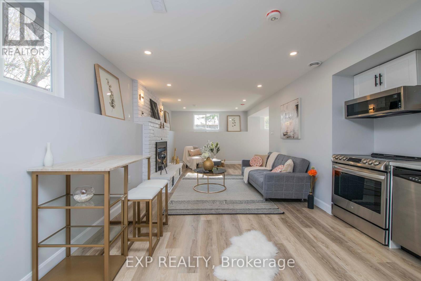 15 Kadeer Way, Ottawa, Ontario  K2J 1J6 - Photo 21 - X12338609