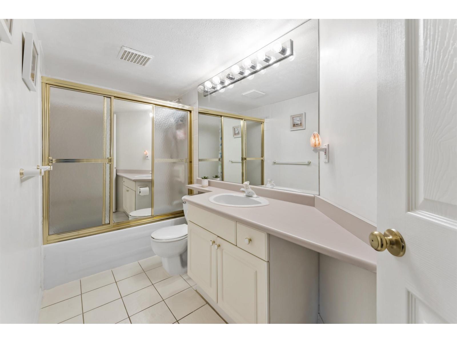 110 7171 121 Street, Surrey, British Columbia  V3W 1G9 - Photo 14 - R3014858