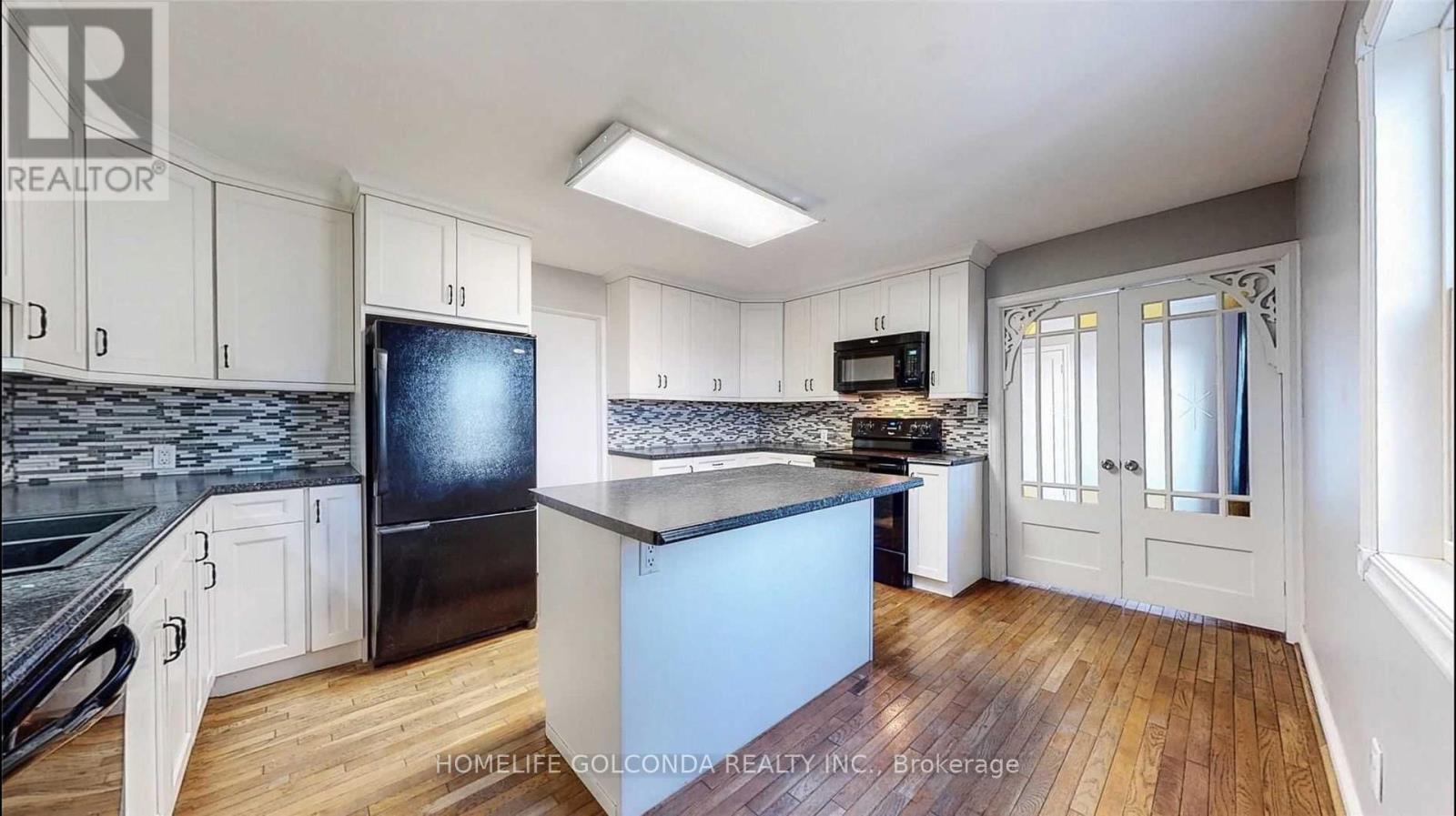 19880 Dufferin Street, King, Ontario  L3Y 4V9 - Photo 13 - N12338620