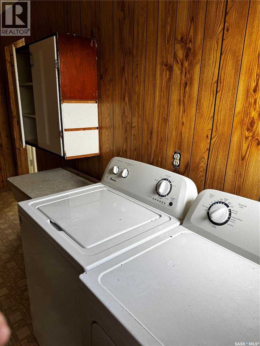 210 2nd Avenue W, Nokomis, Saskatchewan  S0G 3R0 - Photo 13 - SK014471