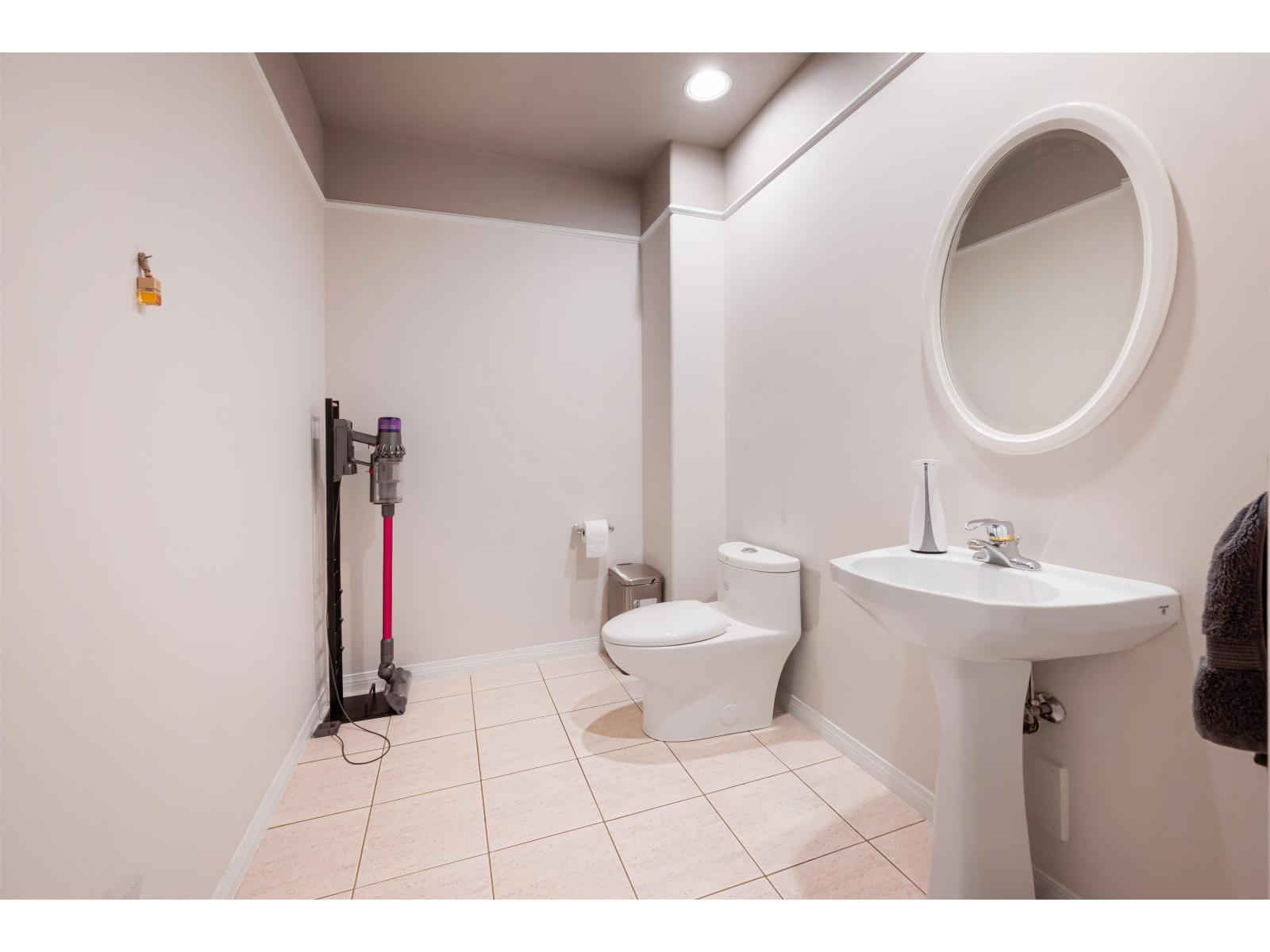 5816 122 Street, Surrey, British Columbia  V3X 3L5 - Photo 14 - R3035765