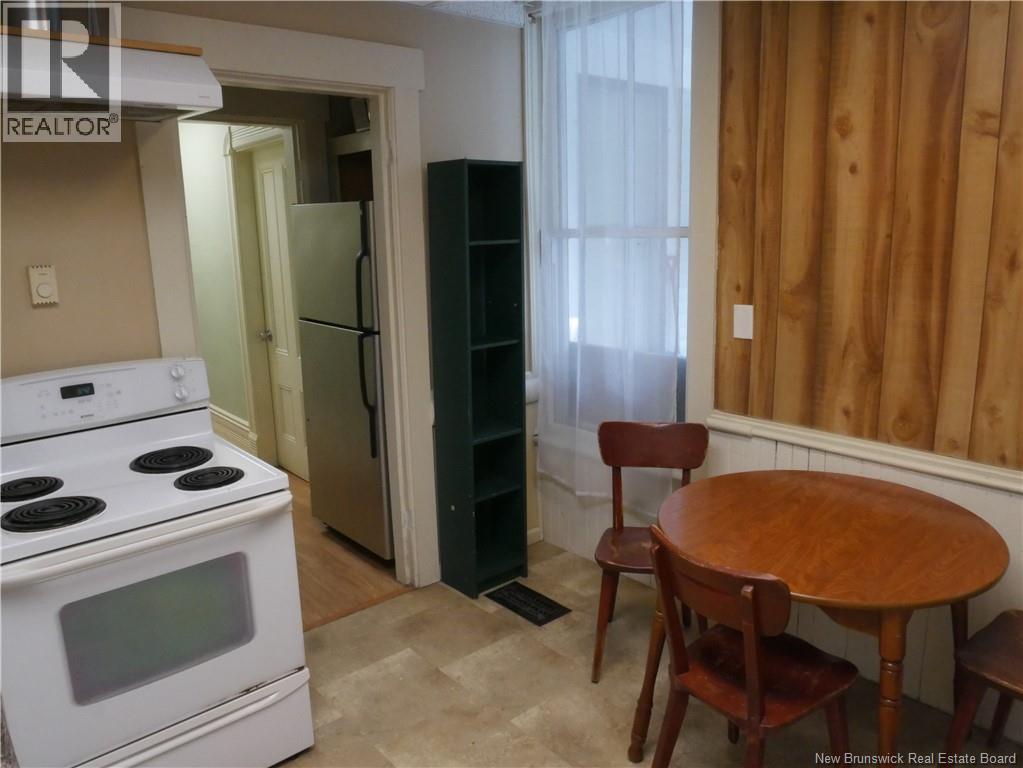 179 Broadway Street, Woodstock, New Brunswick  E7M 1B7 - Photo 8 - NB124512