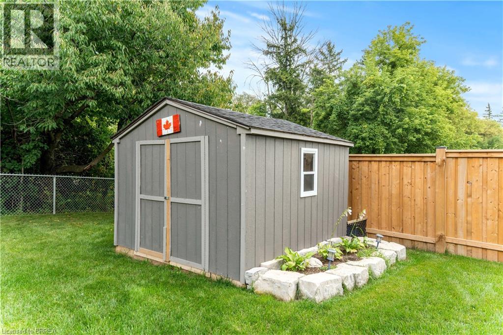8 Lorne Card Drive, Paris, Ontario  N3L 0H8 - Photo 4 - 40759519