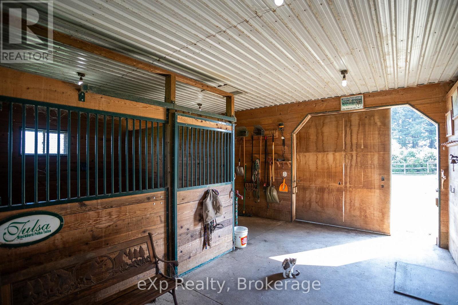 116826 Grey Road 3, Chatsworth, Ontario  N0H 1K0 - Photo 35 - X12338666