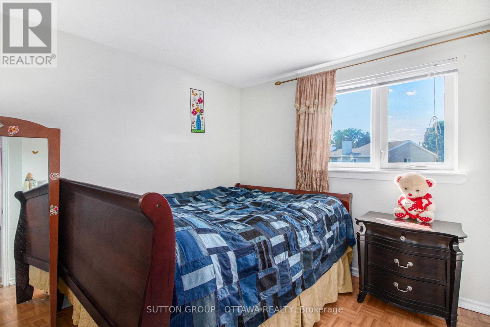 848 Borland Drive, Ottawa, Ontario  K1E 1X5 - Photo 13 - X12338670