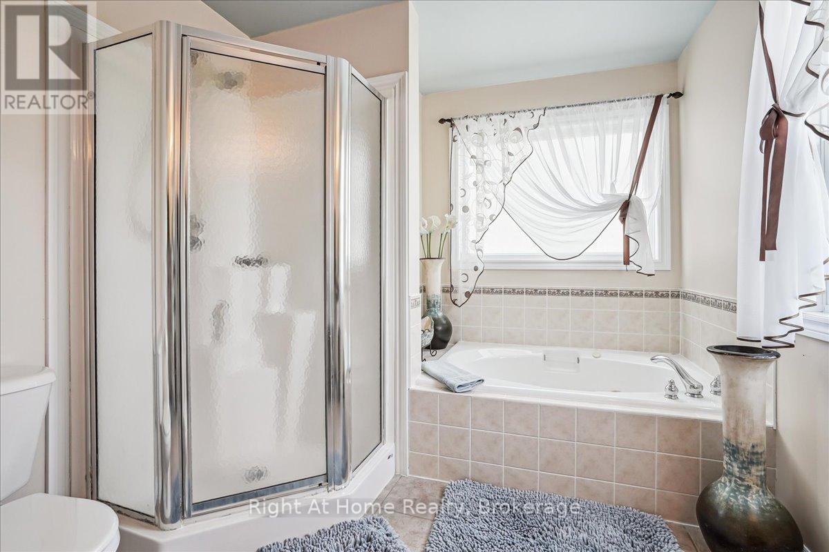 122 Hawkswood Drive, Kitchener, Ontario  N2K 4J4 - Photo 24 - X12338673