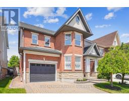 122 HAWKSWOOD DRIVE, Kitchener, Ontario