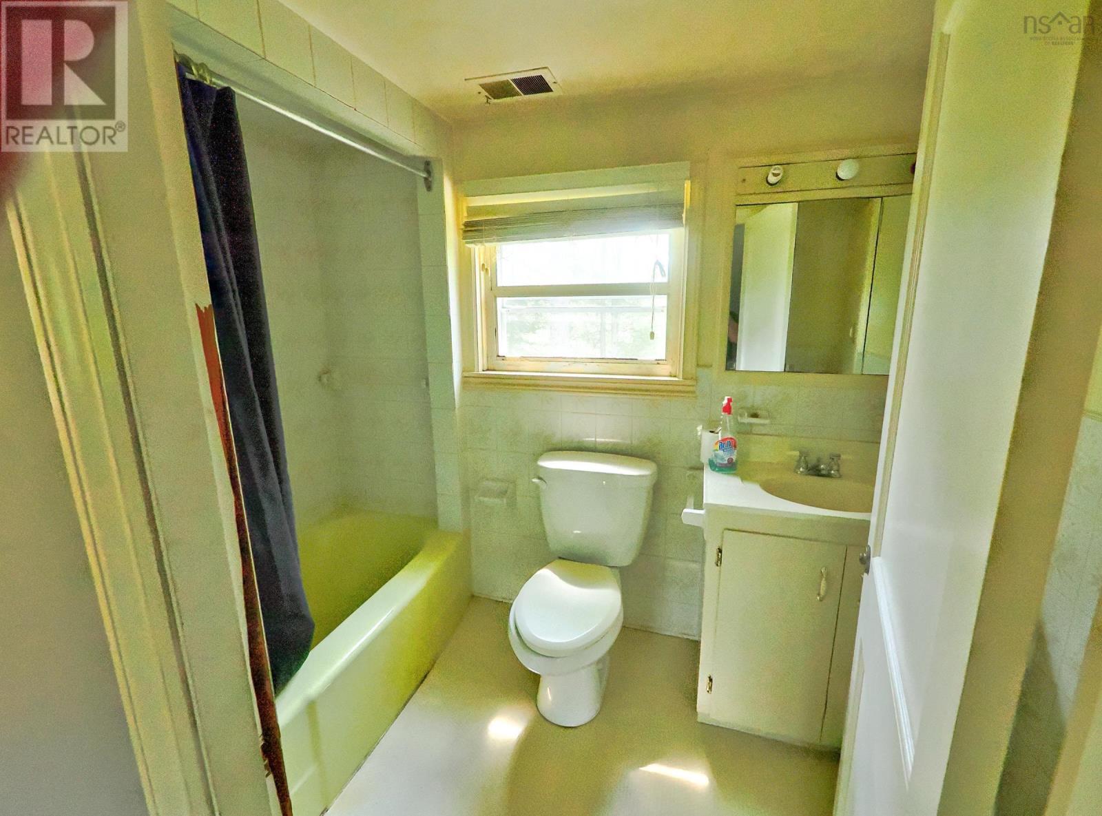3577 Highway 3, East Chester, Nova Scotia  B0J 1J0 - Photo 30 - 202514204