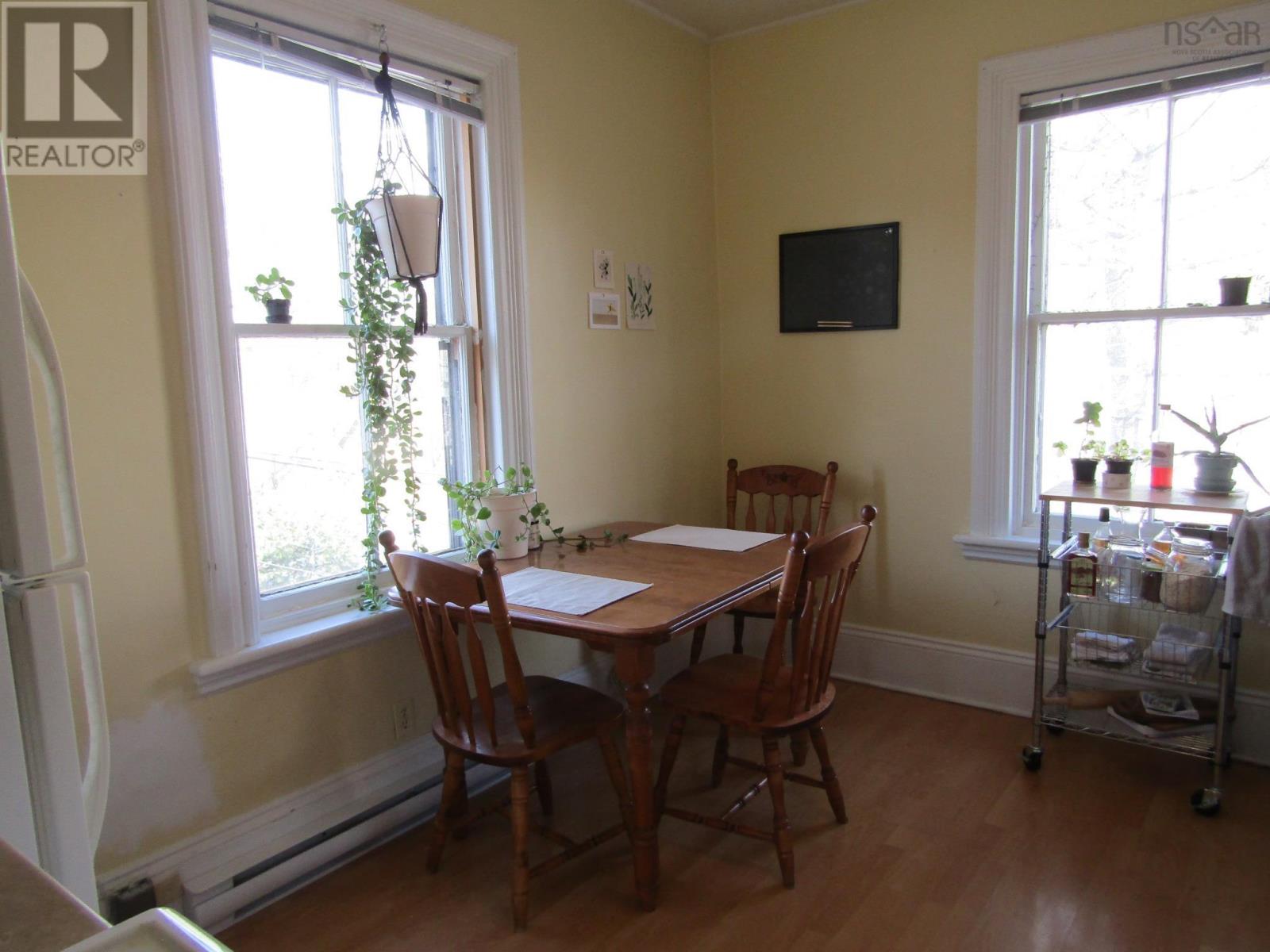 410 St Margarets Bay Road, Halifax, Nova Scotia  B3N 1K1 - Photo 32 - 202508738