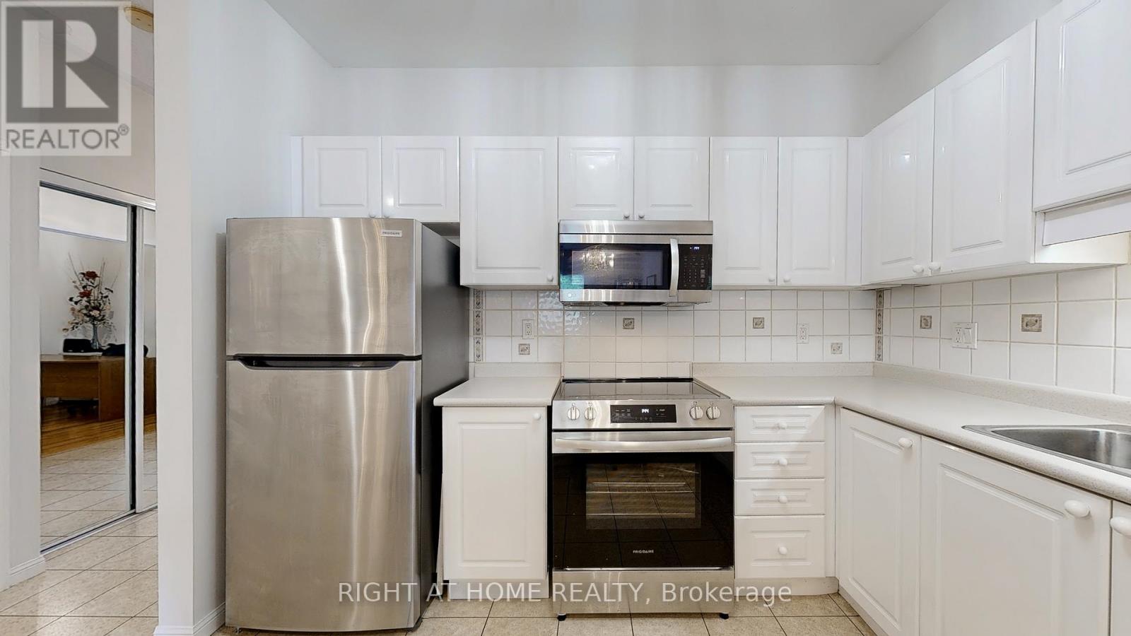 51 - 1111 Wilson Road N, Oshawa, Ontario  L1G 8C2 - Photo 12 - E12323438