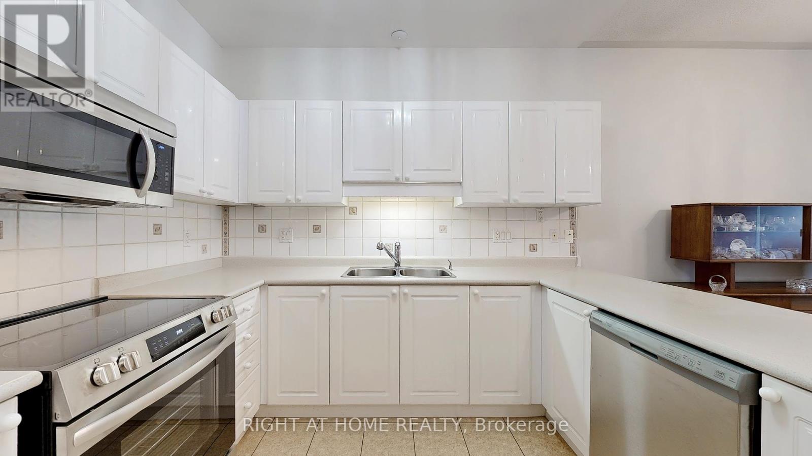 51 - 1111 Wilson Road N, Oshawa, Ontario  L1G 8C2 - Photo 11 - E12323438