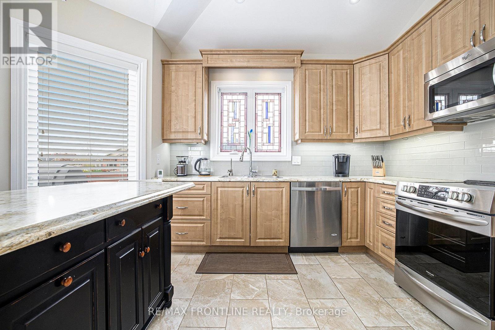 50 Perthmore Street, Perth, Ontario  K7H 3P6 - Photo 12 - X12338678