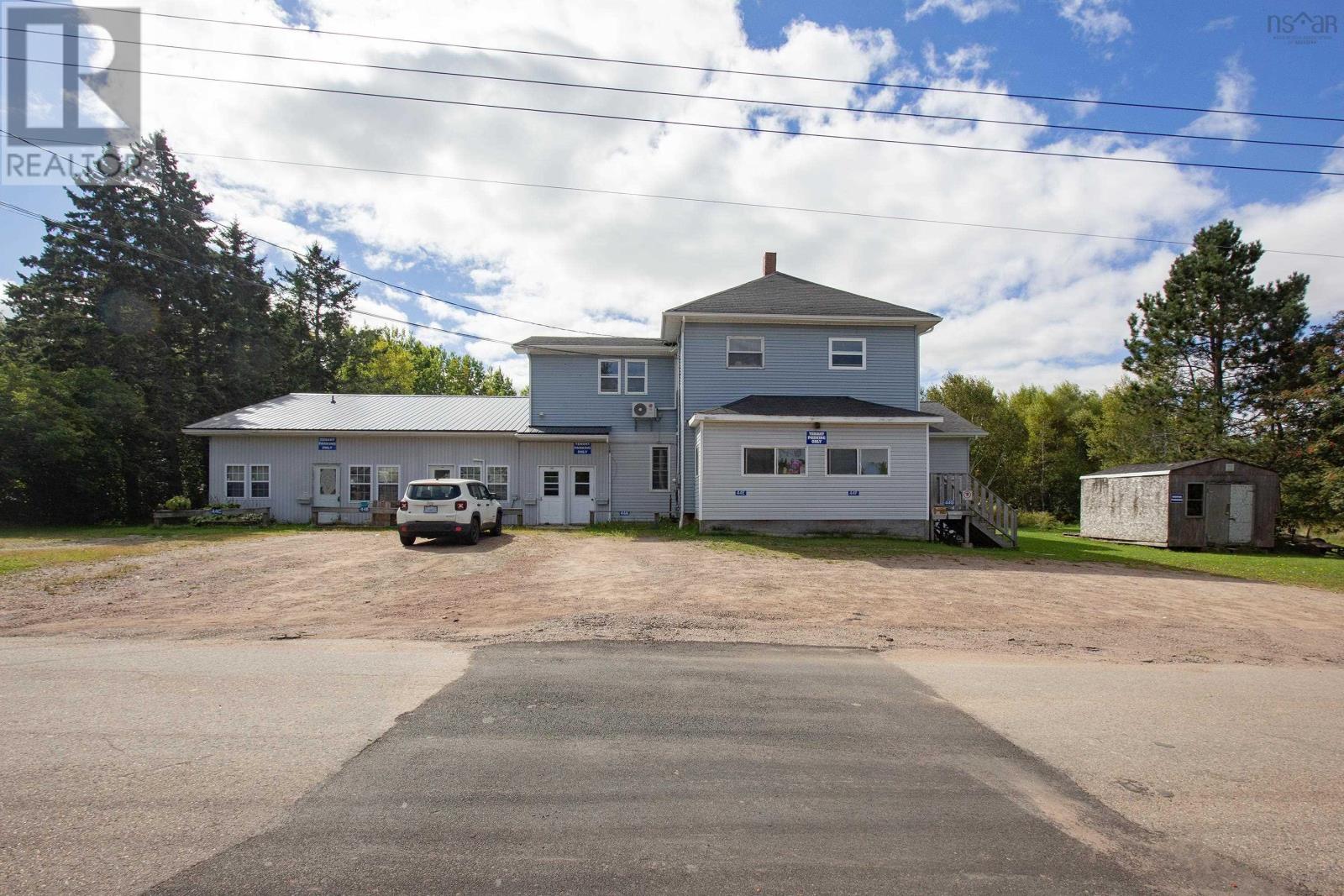 44 Russell Street, Amherst, Nova Scotia  B4H 2S6 - Photo 1 - 202500389