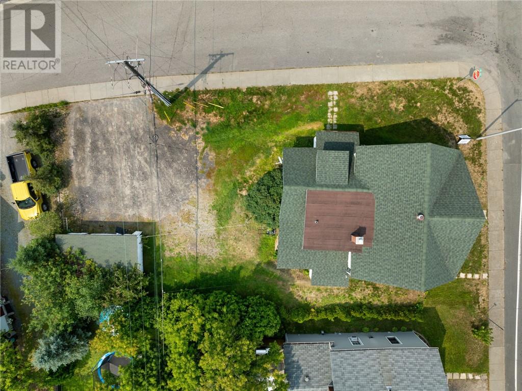 64 Balsam Street, Copper Cliff, Ontario  P0M 1N0 - Photo 10 - 2122638