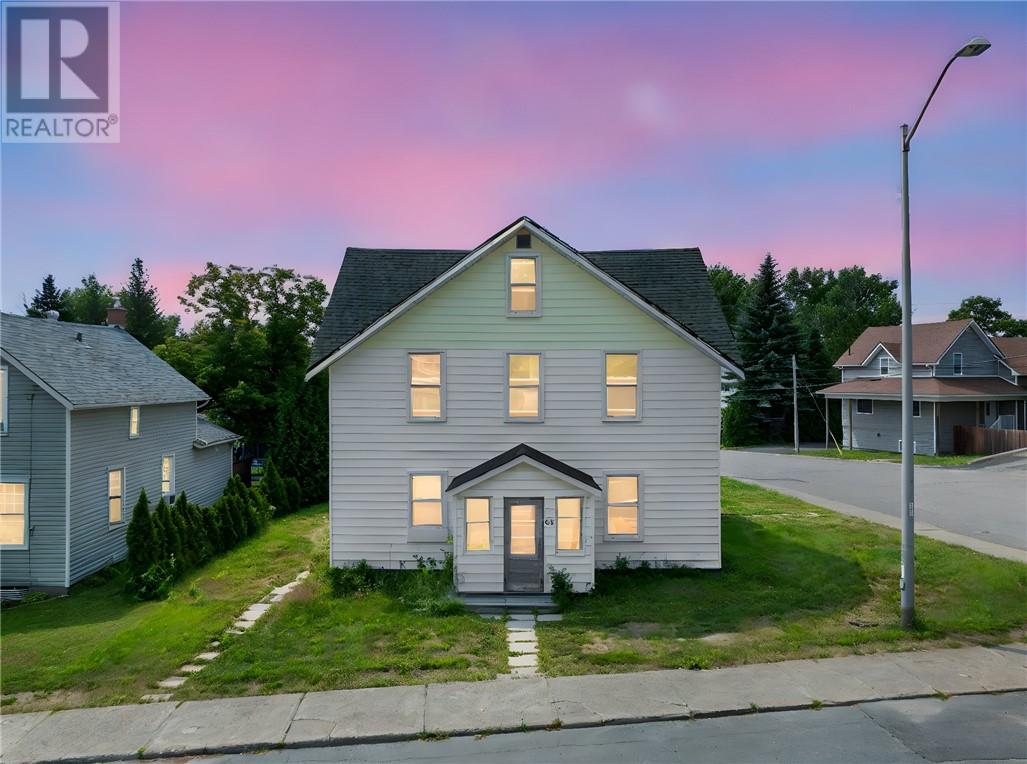 64 Balsam Street, Copper Cliff, Ontario  P0M 1N0 - Photo 2 - 2122638