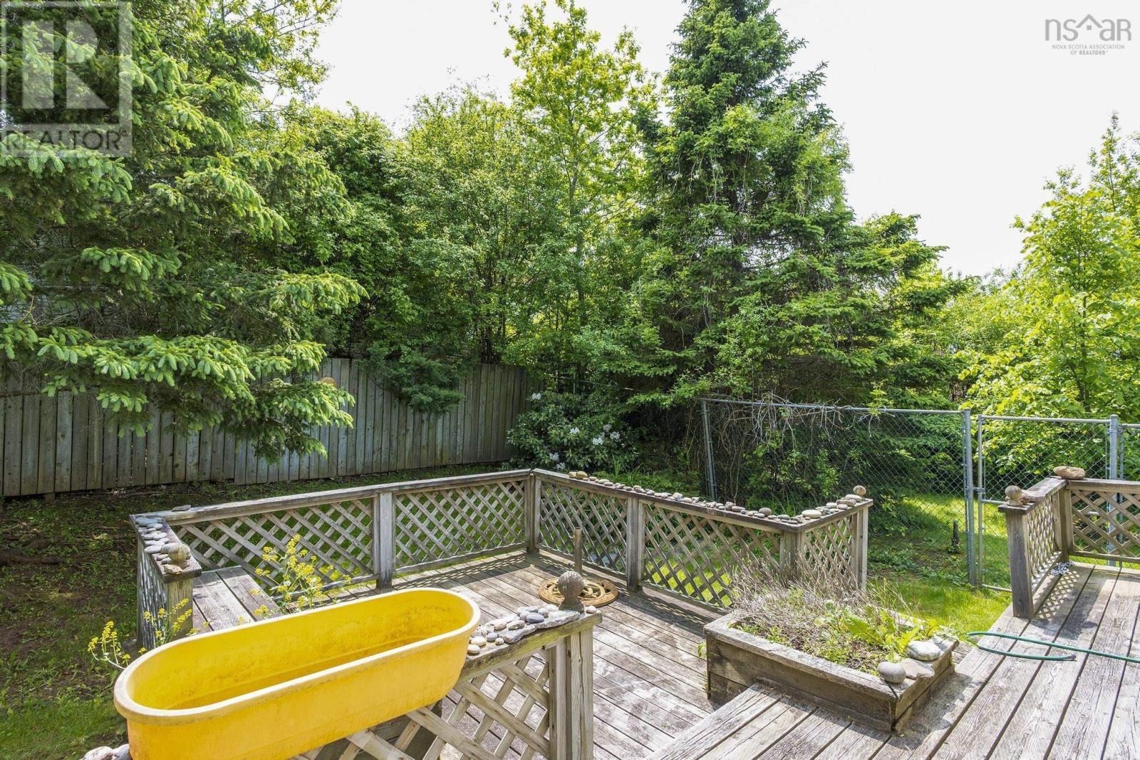 41 Fowler Street, Wolfville, Nova Scotia  B4P 1M5 - Photo 10 - 202513898