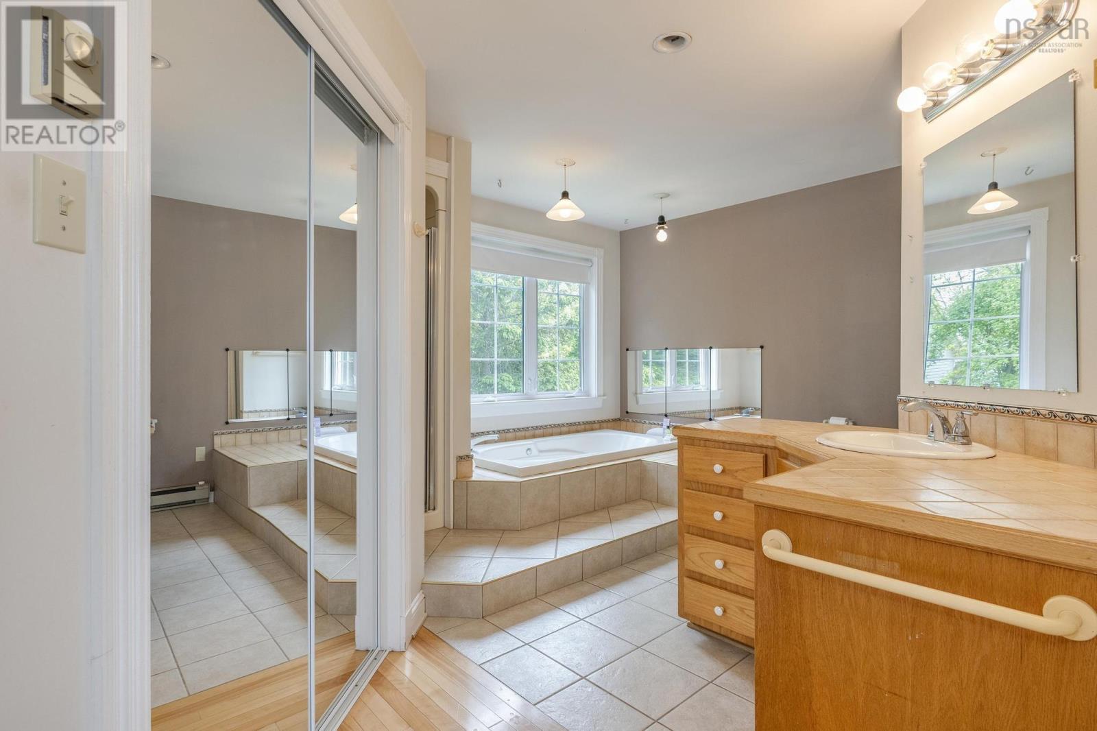 41 Fowler Street, Wolfville, Nova Scotia  B4P 1M5 - Photo 32 - 202513898