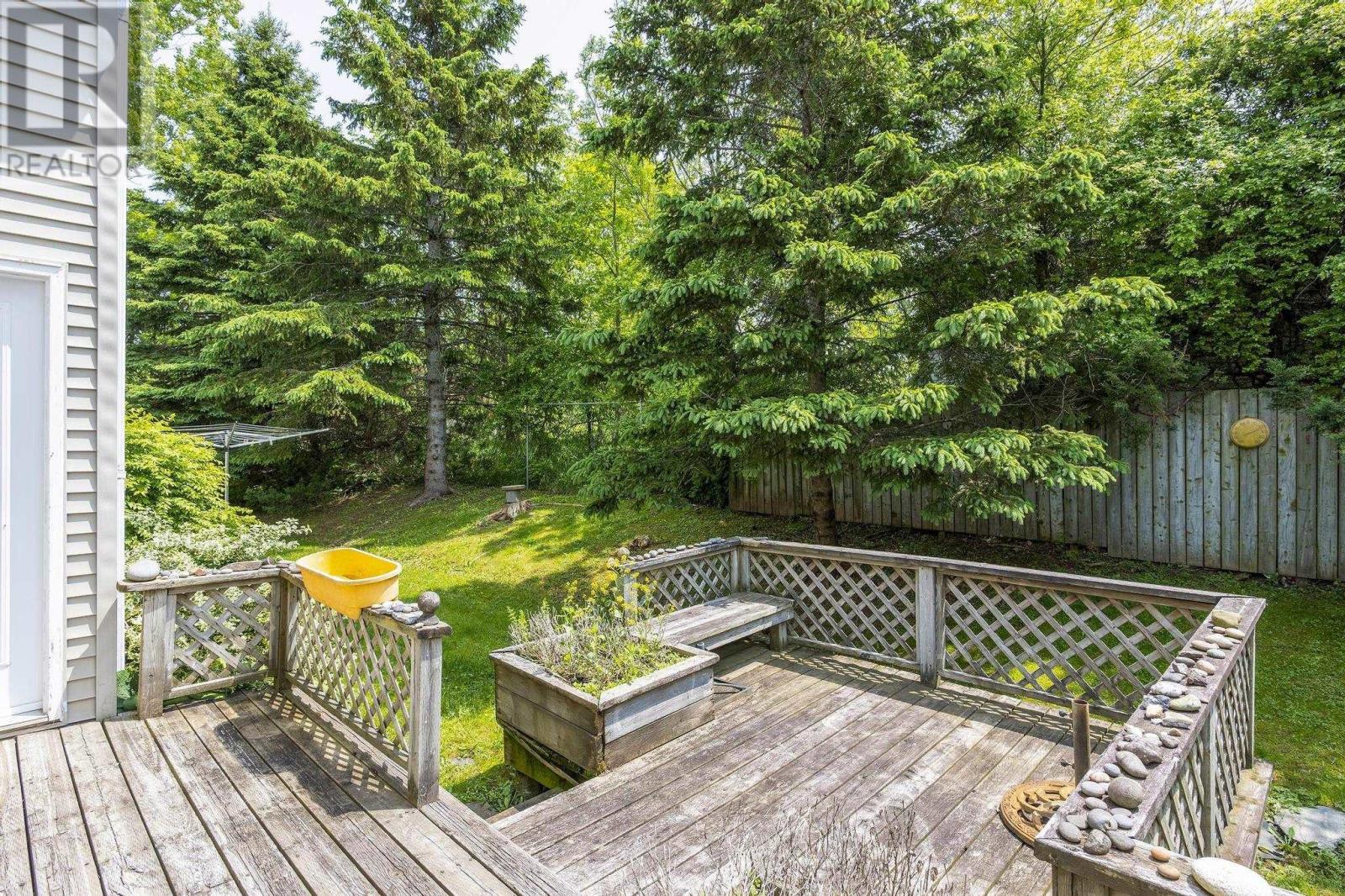 41 Fowler Street, Wolfville, Nova Scotia  B4P 1M5 - Photo 9 - 202513898