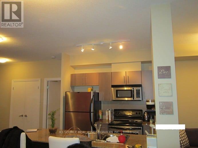 2004 - 12 Yonge Street, Toronto, Ontario  M5E 1Z9 - Photo 12 - C12338683