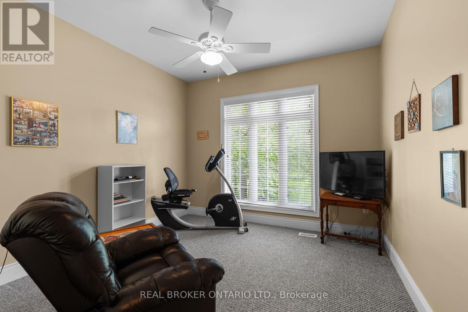 3 Bridle Path, Oro-Medonte, Ontario  L0L 2L0 - Photo 10 - S12338692