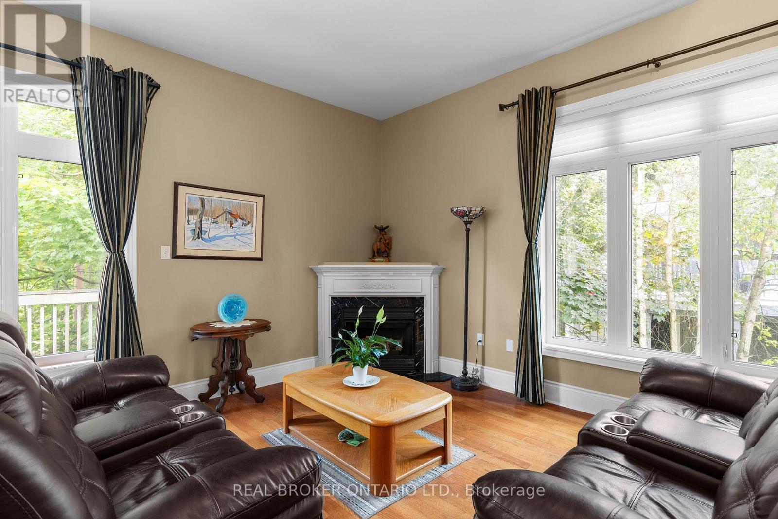 3 Bridle Path, Oro-Medonte, Ontario  L0L 2L0 - Photo 19 - S12338692