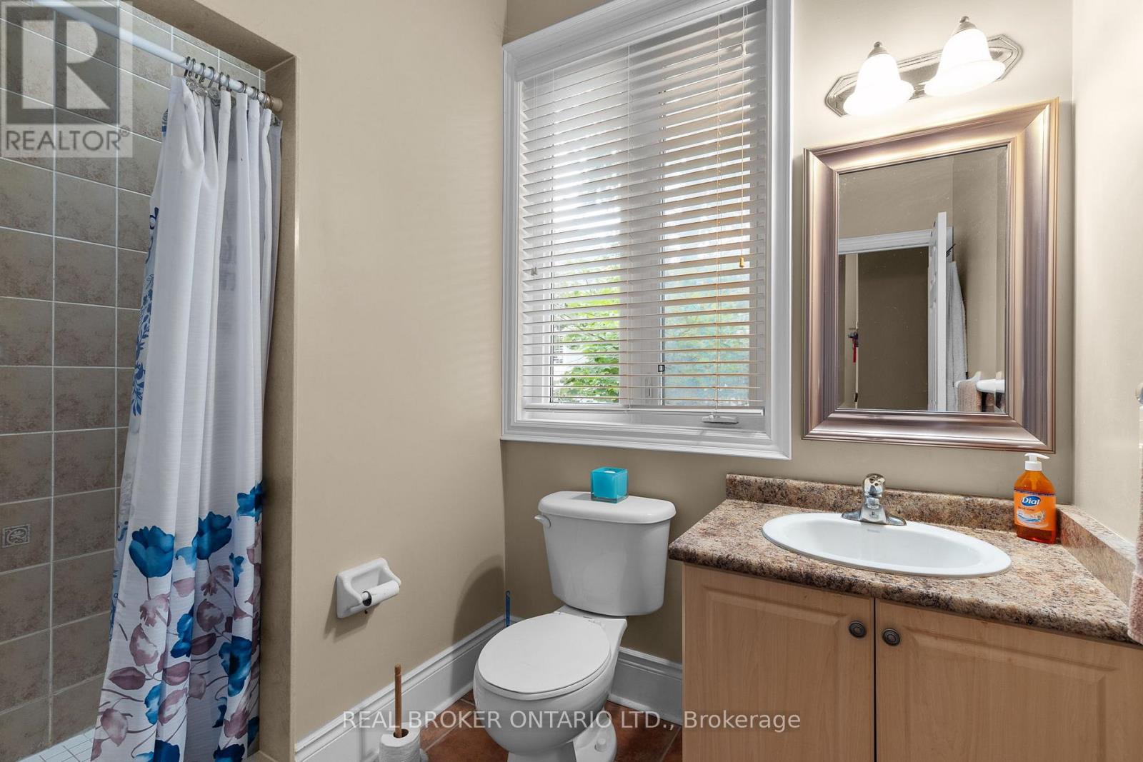 3 Bridle Path, Oro-Medonte, Ontario  L0L 2L0 - Photo 25 - S12338692