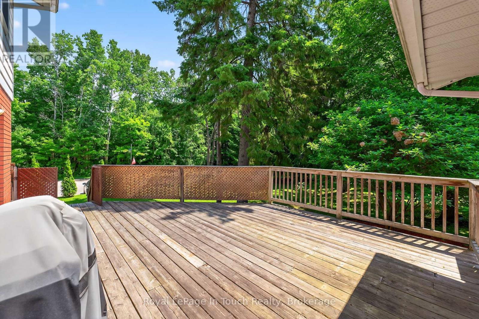 56 Robert Street E, Penetanguishene, Ontario  L9M 1K7 - Photo 25 - S12338722