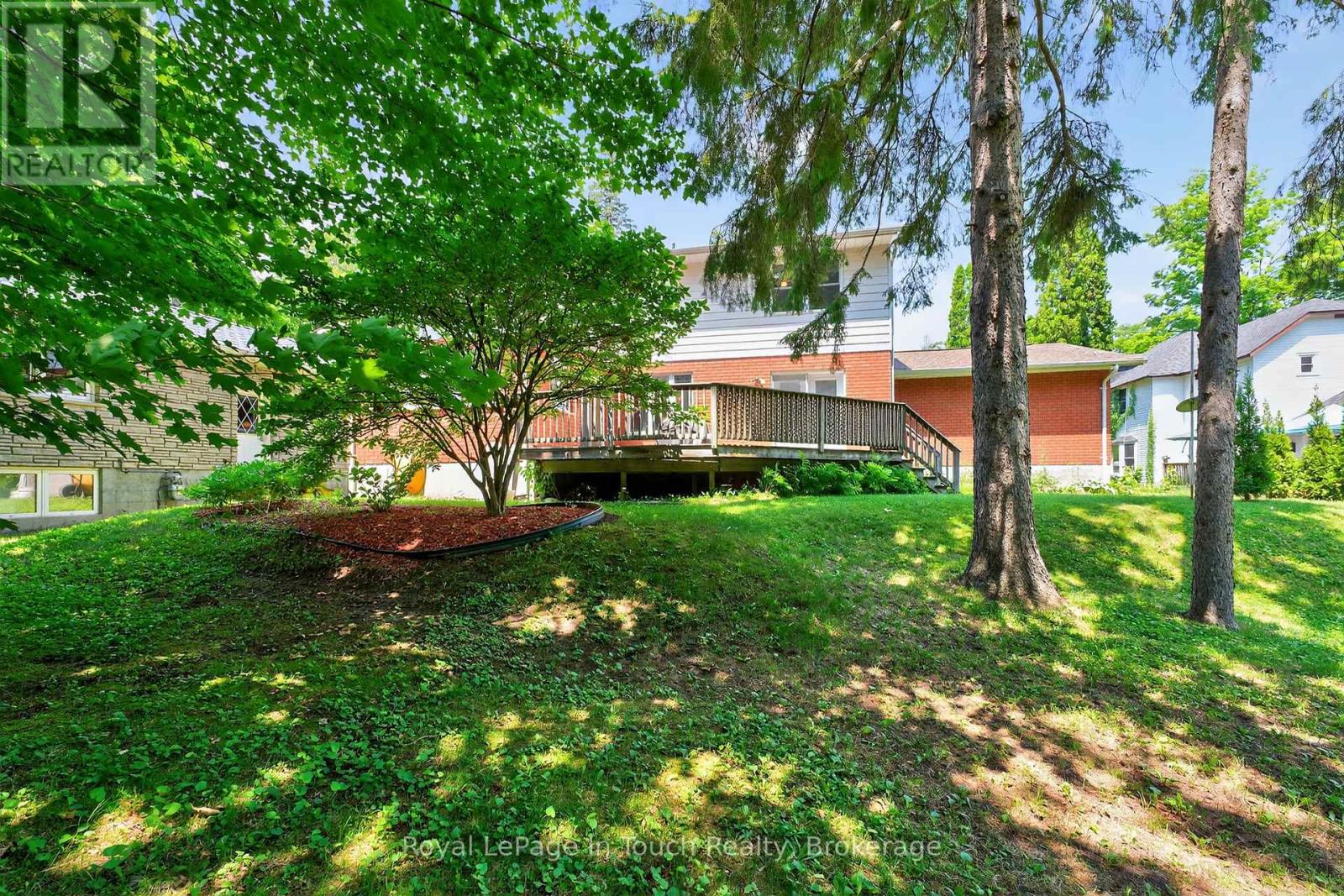 56 Robert Street E, Penetanguishene, Ontario  L9M 1K7 - Photo 27 - S12338722