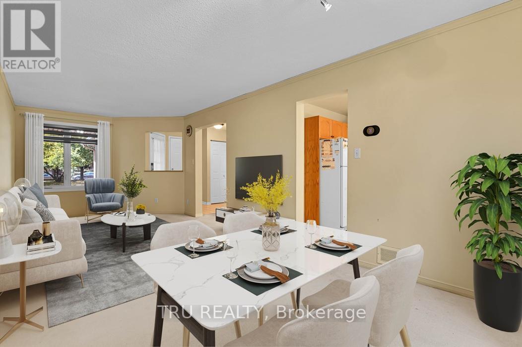 40 Baton Court, Ottawa, Ontario  K2L 4C8 - Photo 15 - X12338231