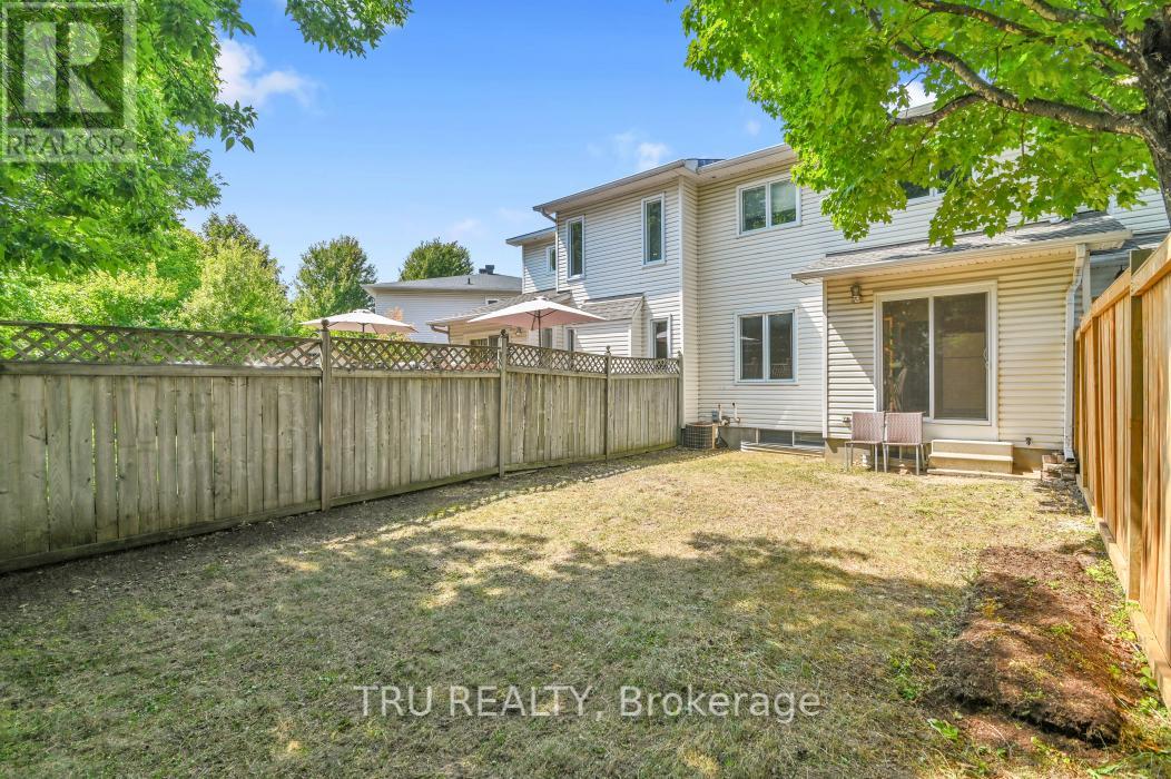 40 Baton Court, Ottawa, Ontario  K2L 4C8 - Photo 36 - X12338231
